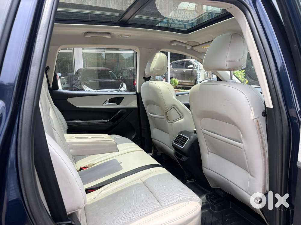 Mahindra Xuv700 2.2 Ax 7 Diesel Mt Str, 2022, Diesel