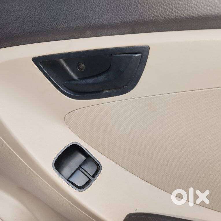 Hyundai Eon Magna +, 2013, Petrol