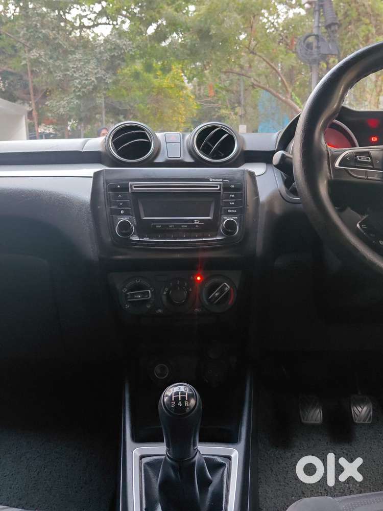 Maruti Suzuki Swift Vxi + Manual, 2020, Petrol