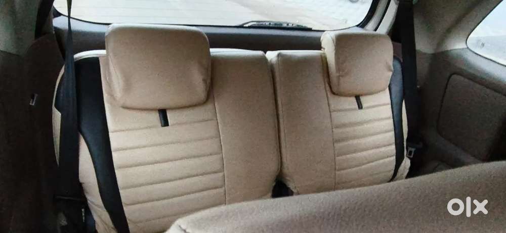 Toyota Innova 2.5 G (diesel) 8 Seater Bs Iv, 2016, Diesel