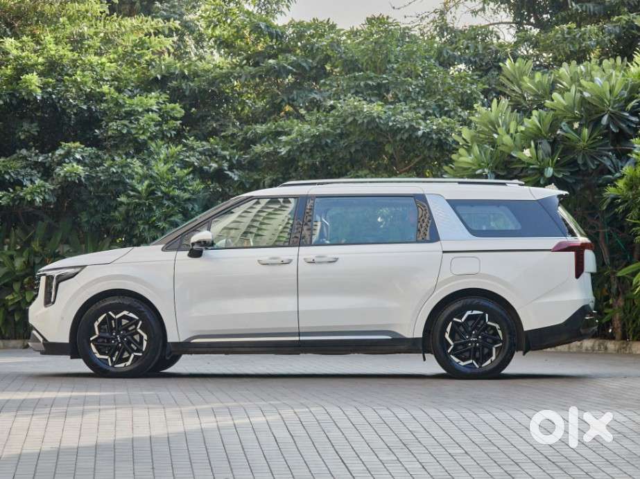 Kia Carnival Limousine Plus 7 Str, 2024, Diesel