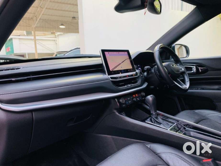 Jeep Compass Model S (o2) At, 2023, Petrol