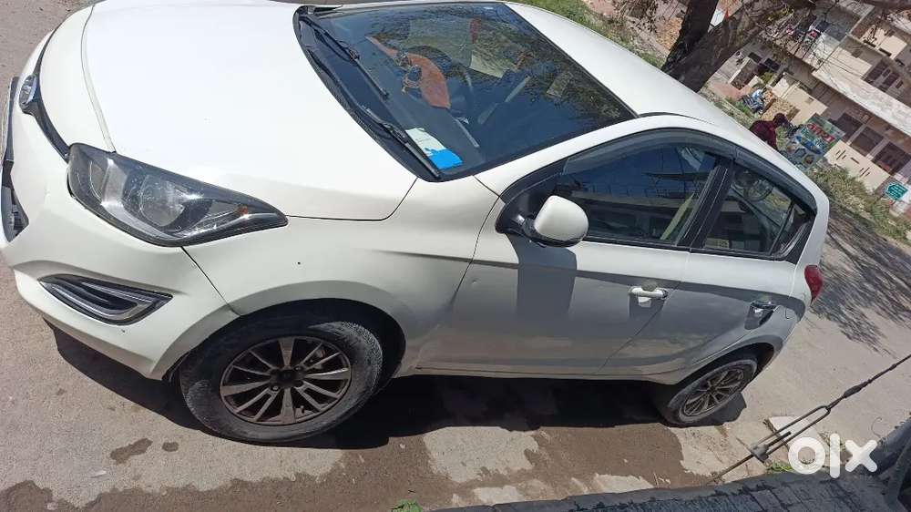 Hyundai I20 2013 Diesel 145000 Km Driven