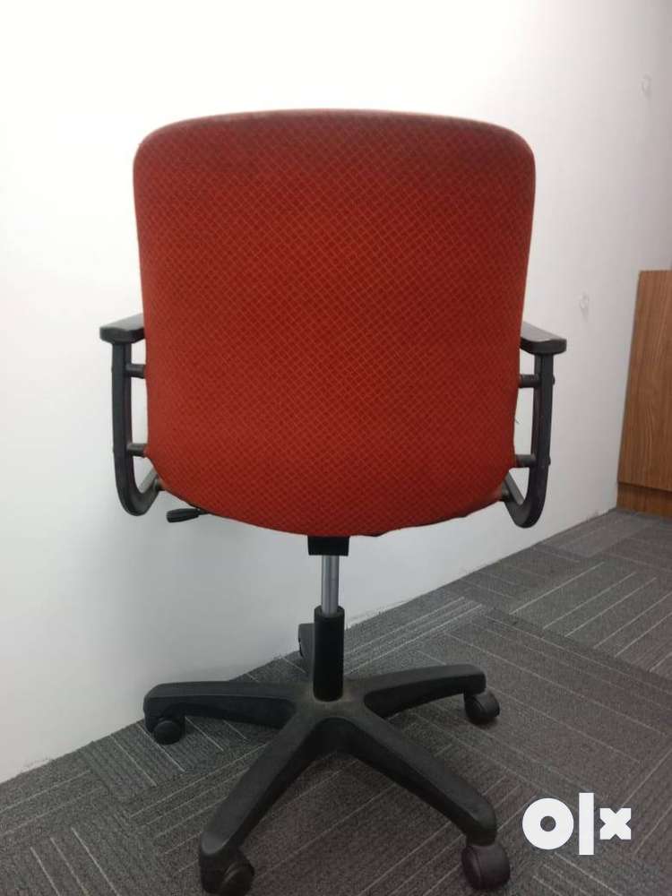 Office Rolling Chair Other Household Items 1757645153   Image