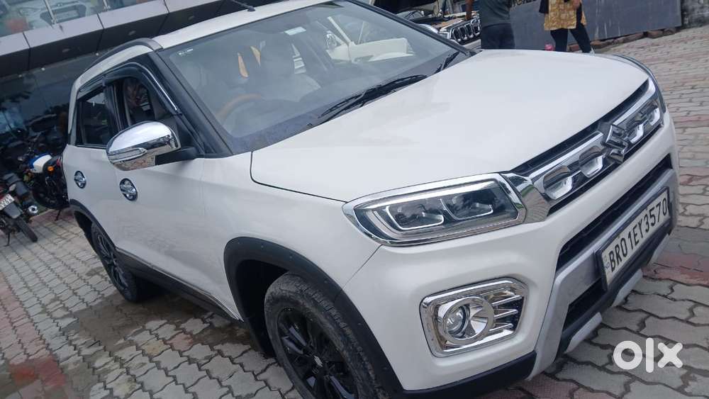 Maruti Suzuki Brezza 1.5 Zxi At Smart Hybrid, 2020