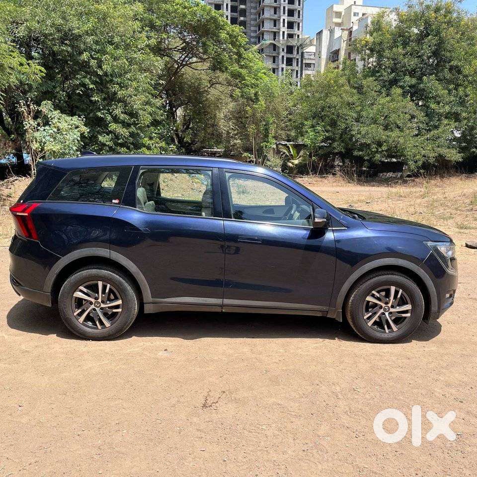 Mahindra Xuv700 2.2 Ax 5 Diesel At 7 Str, 2022, Diesel