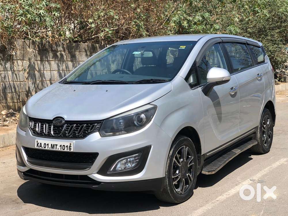 Mahindra Marazzo M8, 2019, Diesel