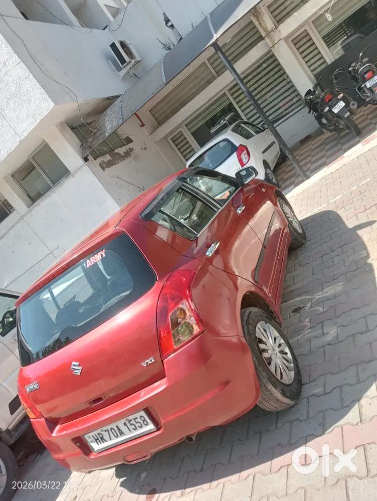 Good Condition Car Army Person Driving Tayer Ok  Hai Hr70 Number Hai