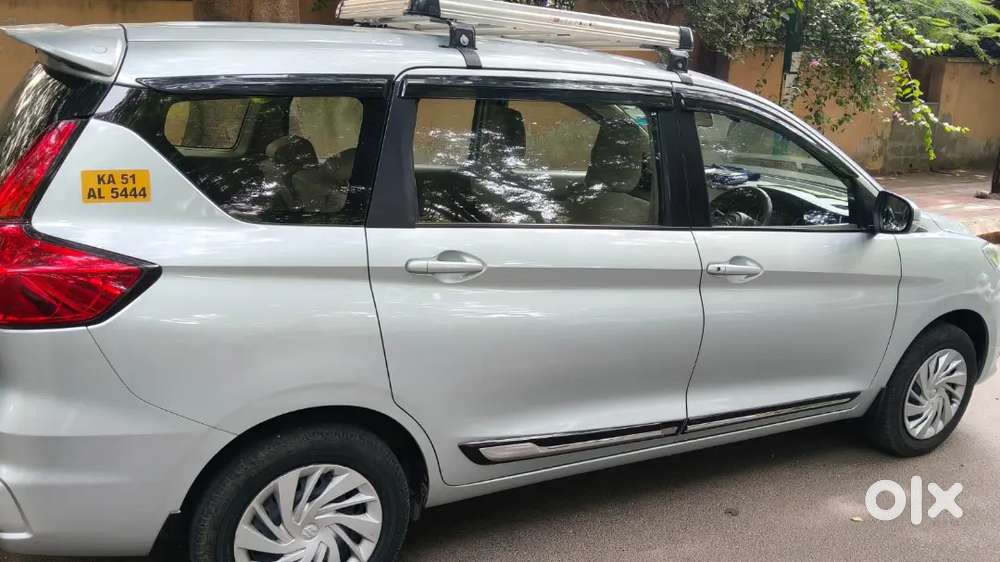 Maruti Suzuki Ertiga 1.5 Vxi 2025