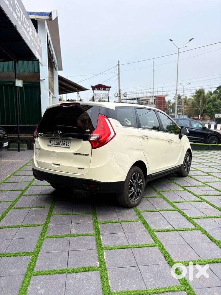 Mahindra Marazzo 1.5 M6 Plus 8 Str, 2021, Diesel