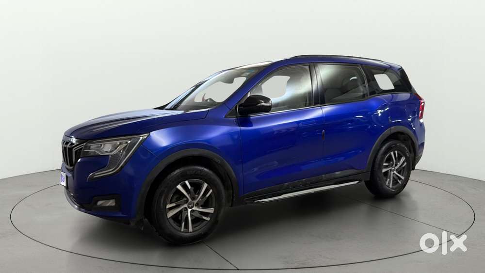 Mahindra Xuv700 2.0 Ax 5 Petrol At Str, 2022, Petrol