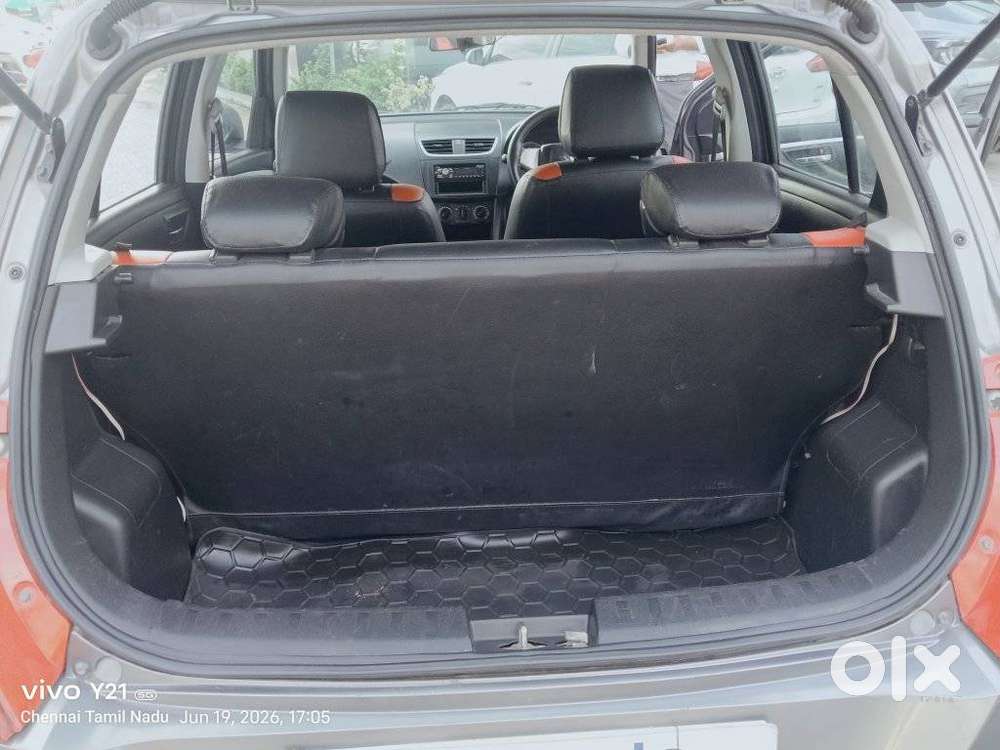 Maruti Suzuki Swift Rs Vxi, 2012, Petrol