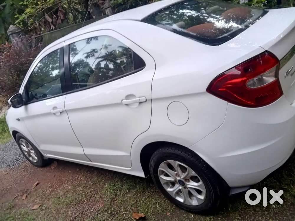 Ford Aspire Blu 2015 Diesel