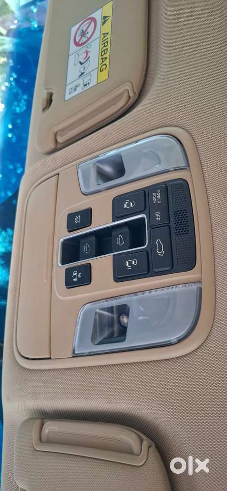 Kia Carnival Premium, 2020, Diesel