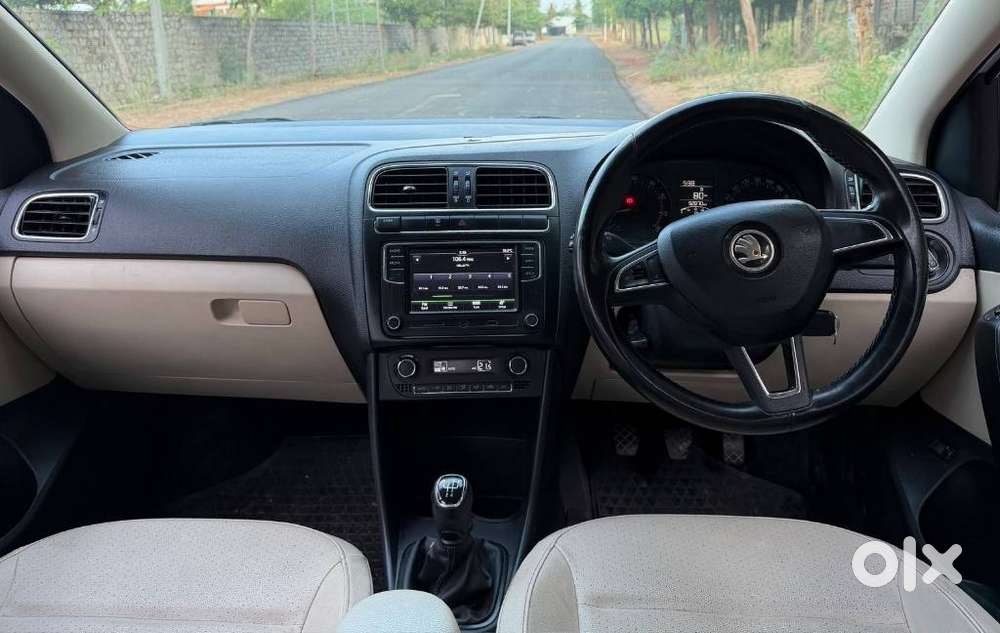 Skoda Rapid 1.6 Mpi Style, 2018, Petrol
