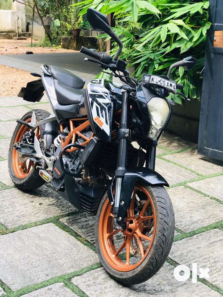 Duke 200 model 2015 sales