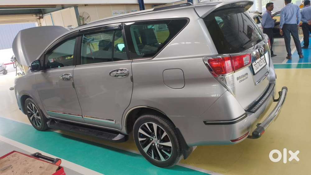 Toyota Innova Crysta 2023