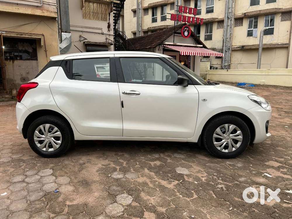 Maruti Suzuki Swift (2021-2022)