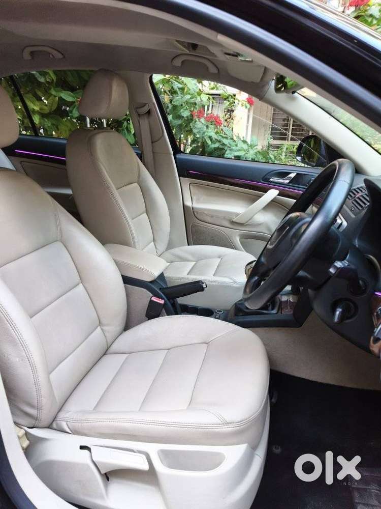 Skoda Laura Ambiente 2.0 Tdi Cr Manual, 2012, Diesel