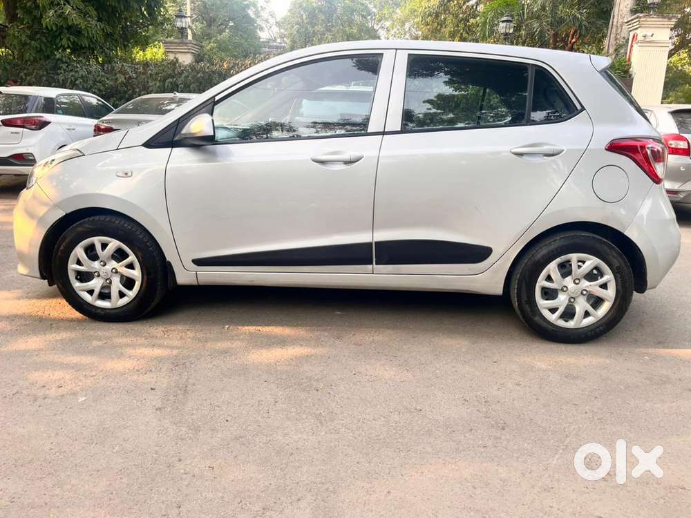 Hyundai Grand I10 Sportz 2017 Petrol