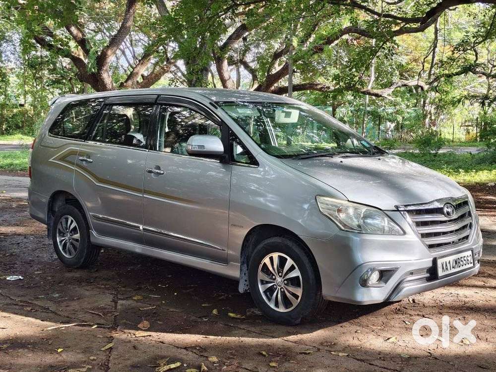 Toyota Innova 2.5 V 8 Str, 2015, Diesel