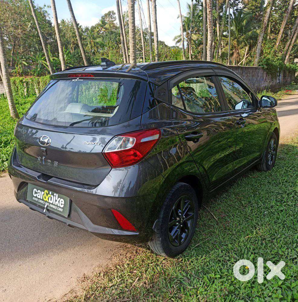 Hyundai Grand I10 Nios Sportz, 2022, Petrol