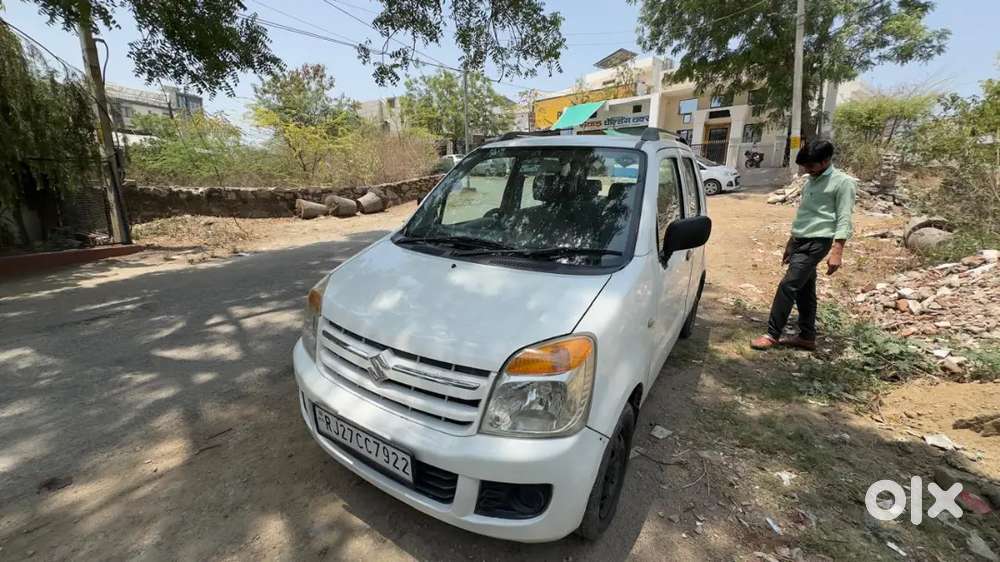 Well Maintain Car. Koi Kharcha Nhi He Car Me. Call Number