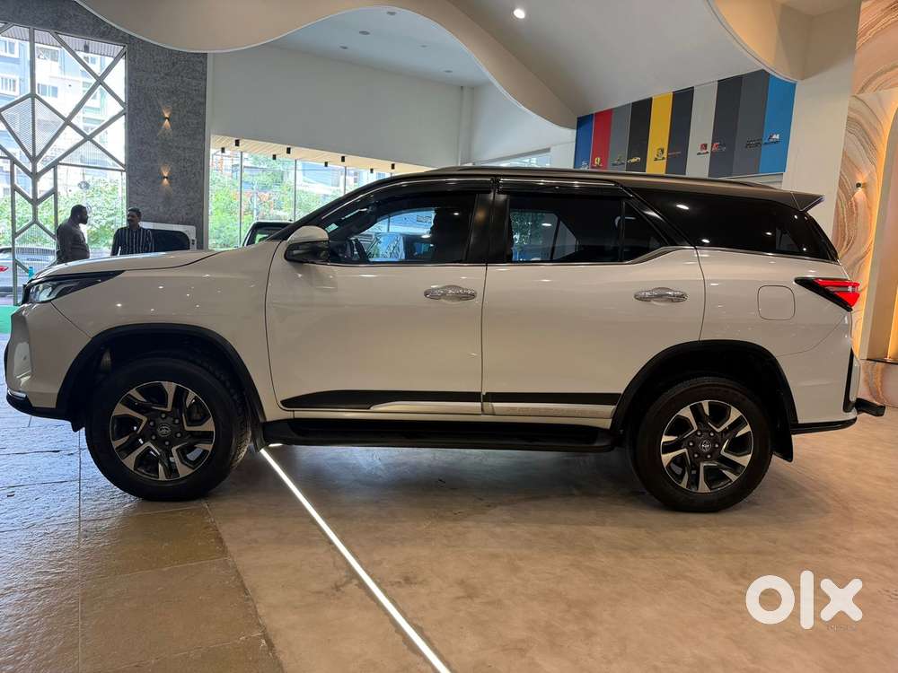 Toyota Fortuner Legender, 2023, Diesel