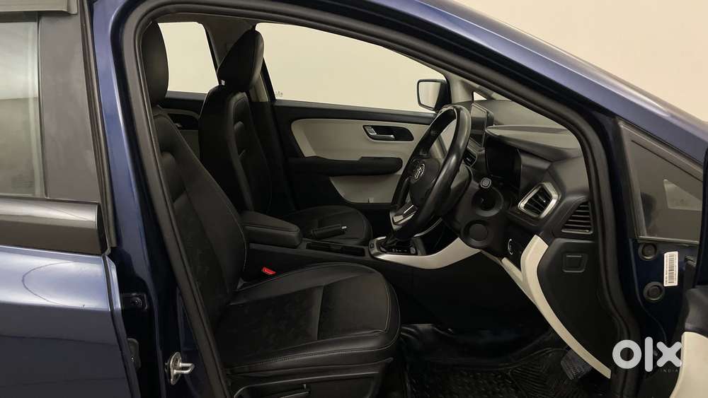 Tata Altroz 1.2 Xza Plus, 2022, Petrol