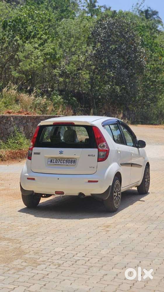 Maruti Suzuki Ritz Vxi, 2015, Petrol