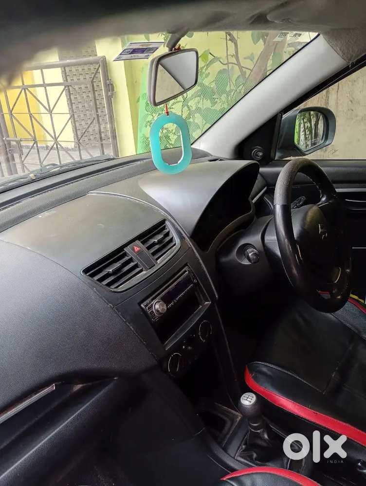 Maruti Suzuki Swift 2013 Diesel 68000 Km Driven