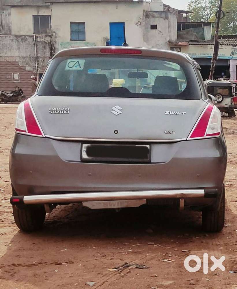 Maruti Suzuki Swift Vxi Abs Bsiv, 2014, Petrol