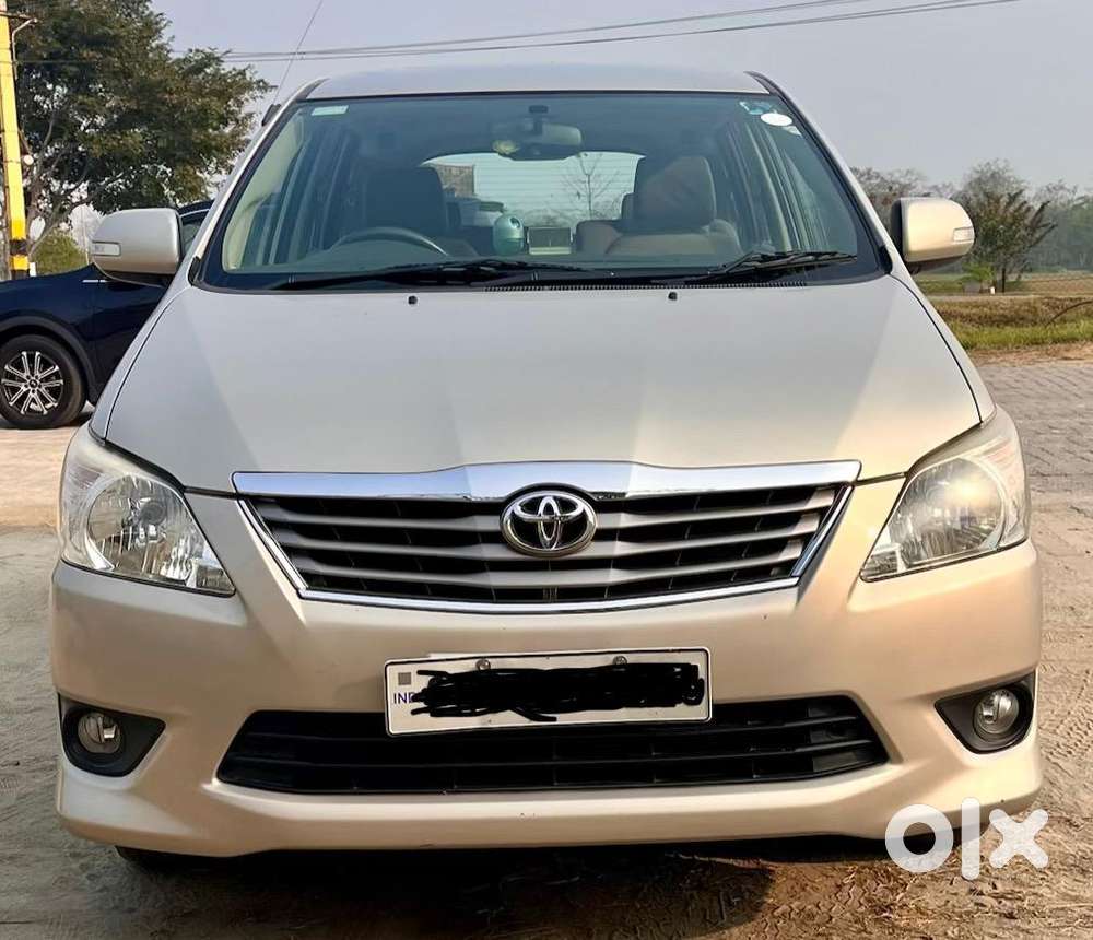 Toyota Innova 2.5v  Army Officer Owned L Original Condition