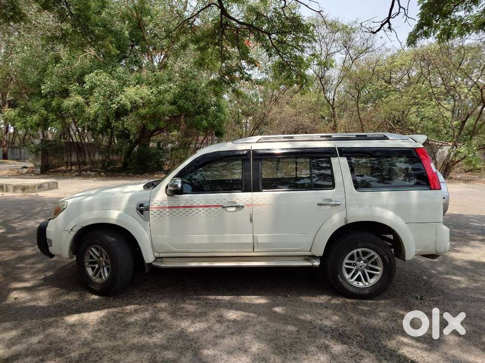 Ford Endeavour 3.0 4 X 2 Automatic