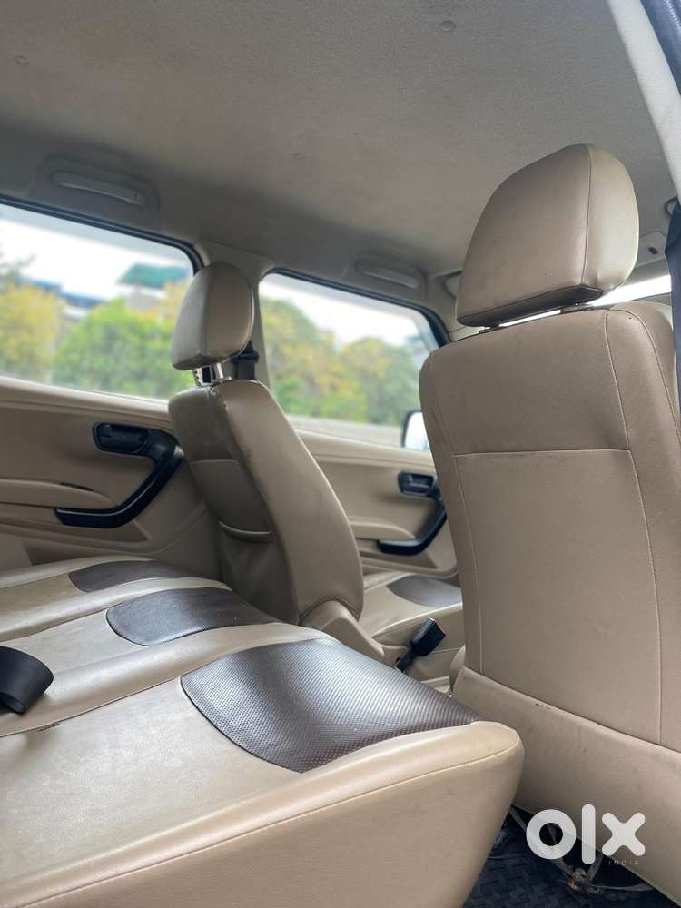 Mahindra Tuv 300 Mhawk100 T8, 2017, Diesel