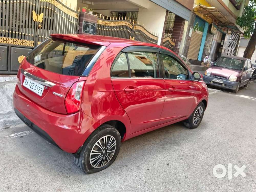 Tata Bolt Revotron Xe, 2015, Petrol