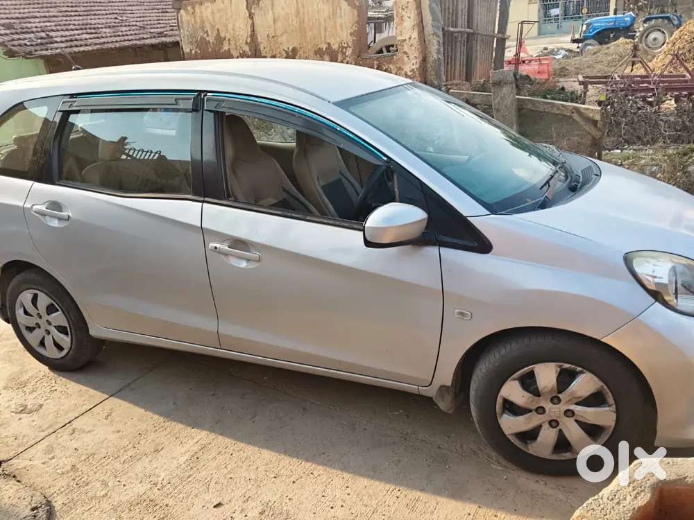 Honda Mobilio 2014 Diesel 65000 Km Driven