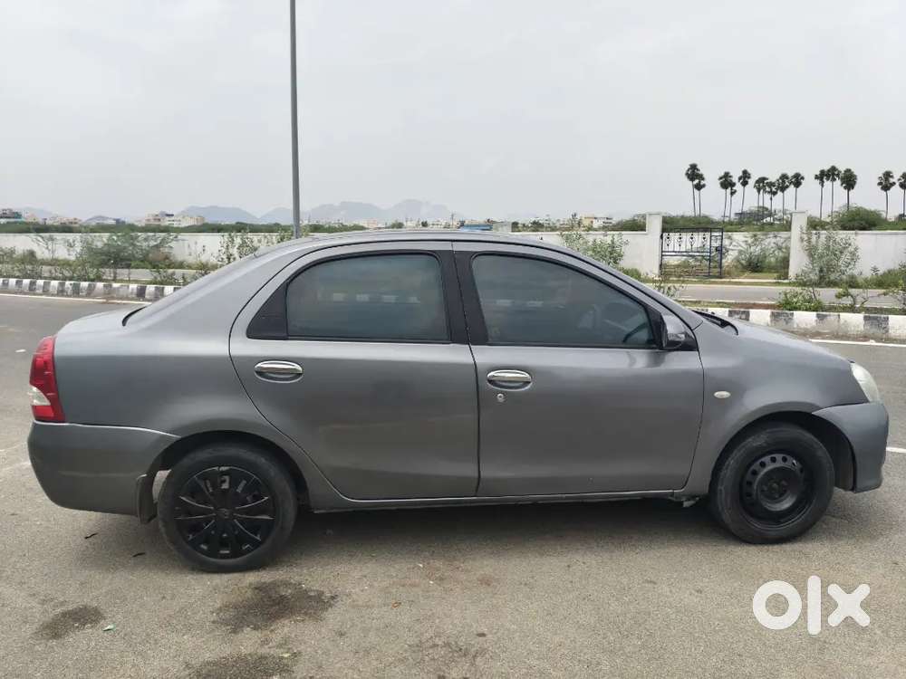 2013 Toyota Etios Diesel Manual Second Owner