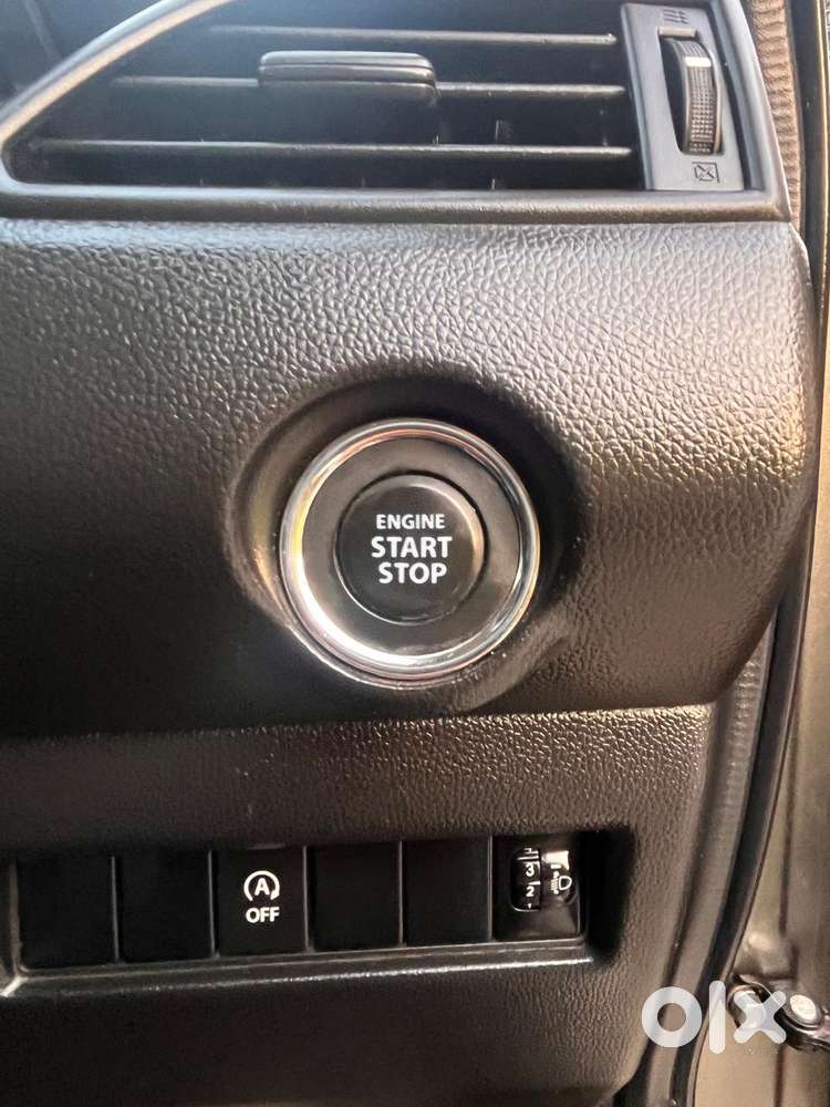 Maruti Suzuki Swift 1.3 Zxi, 2022, Petrol