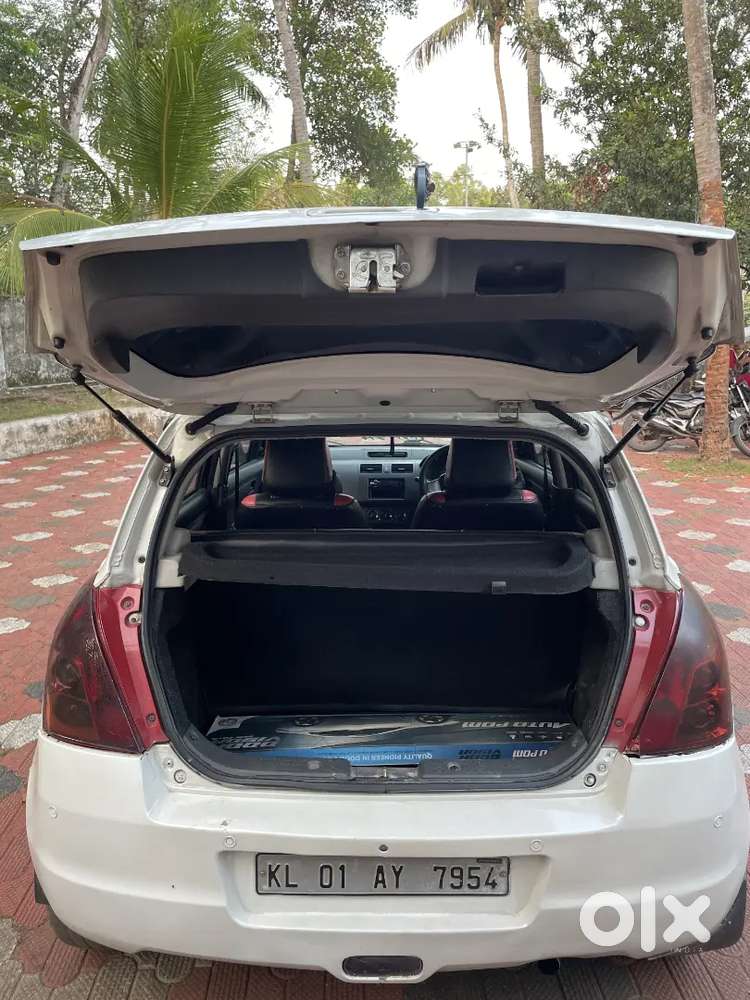 Maruti Suzuki Swift 2010