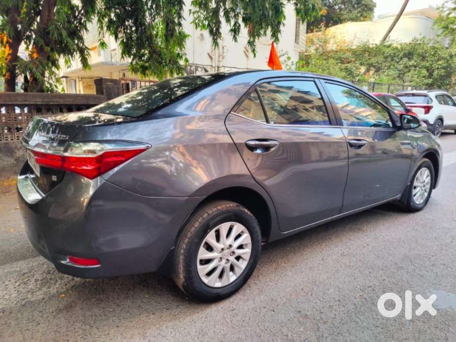 Toyota Corolla Altis [2014-2017] 1.8 G Cvt, 2017, Petrol