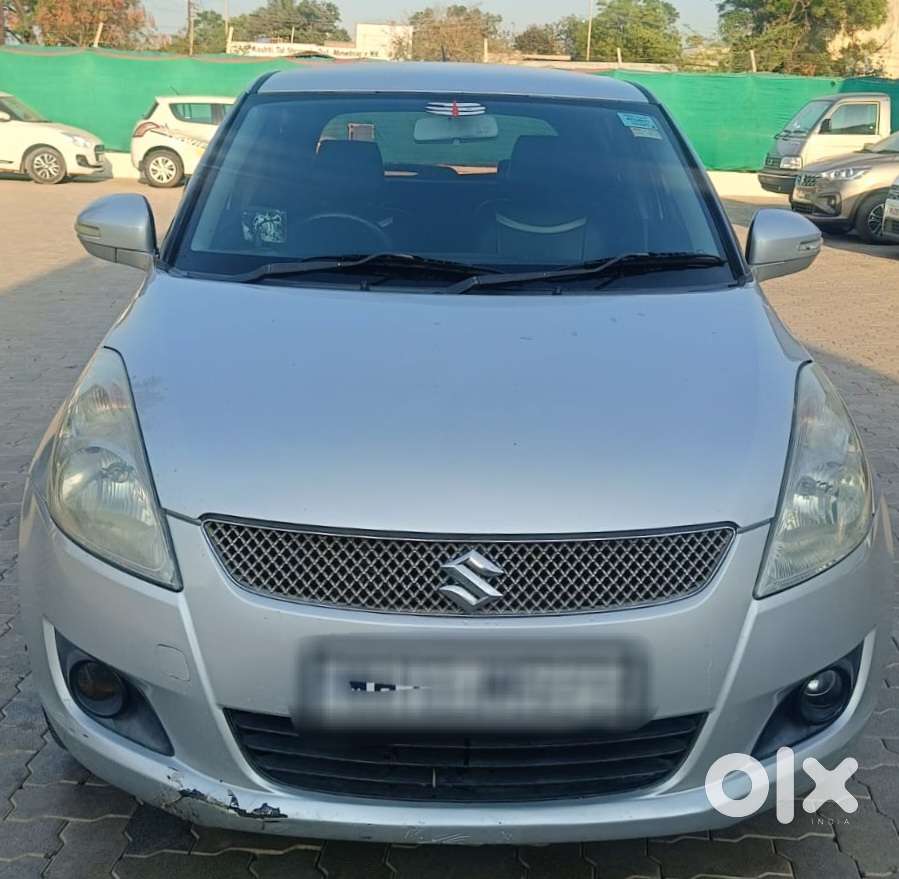 Maruti Suzuki Swift Vvt Zxi, 2012, Petrol