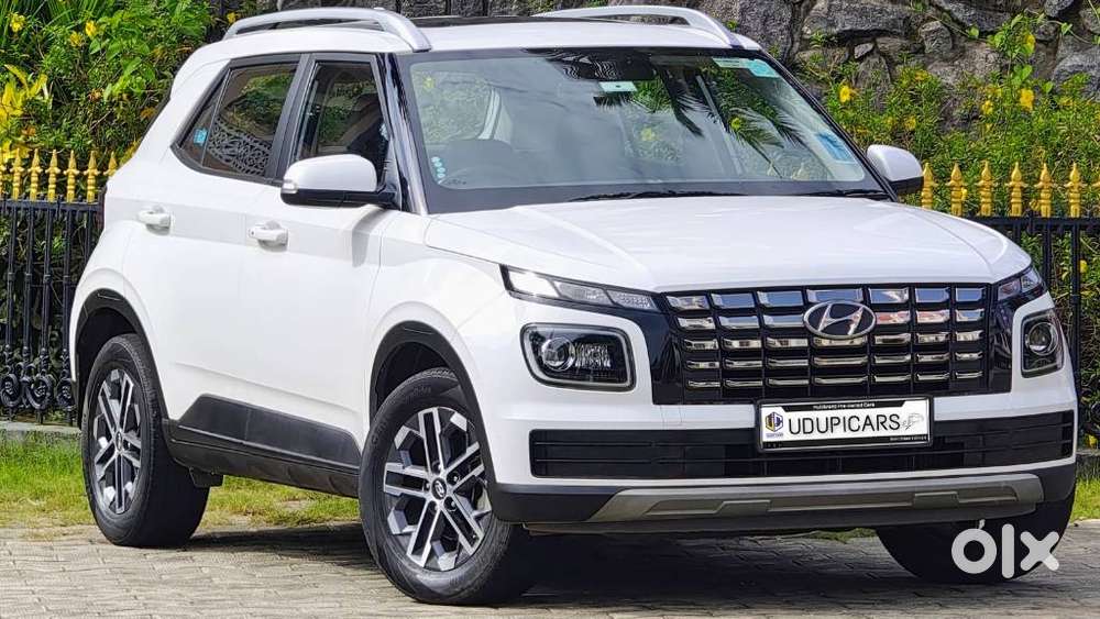 Hyundai Venue Sx Mt, 2023, Diesel