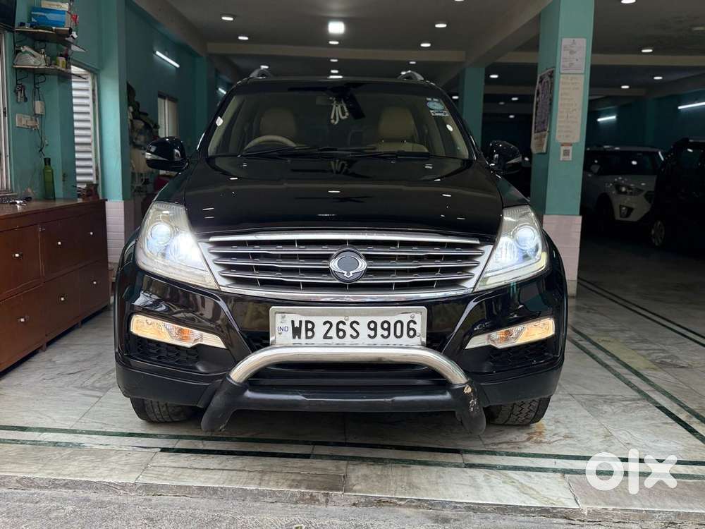 Mahindra Rexton, 2014, Diesel