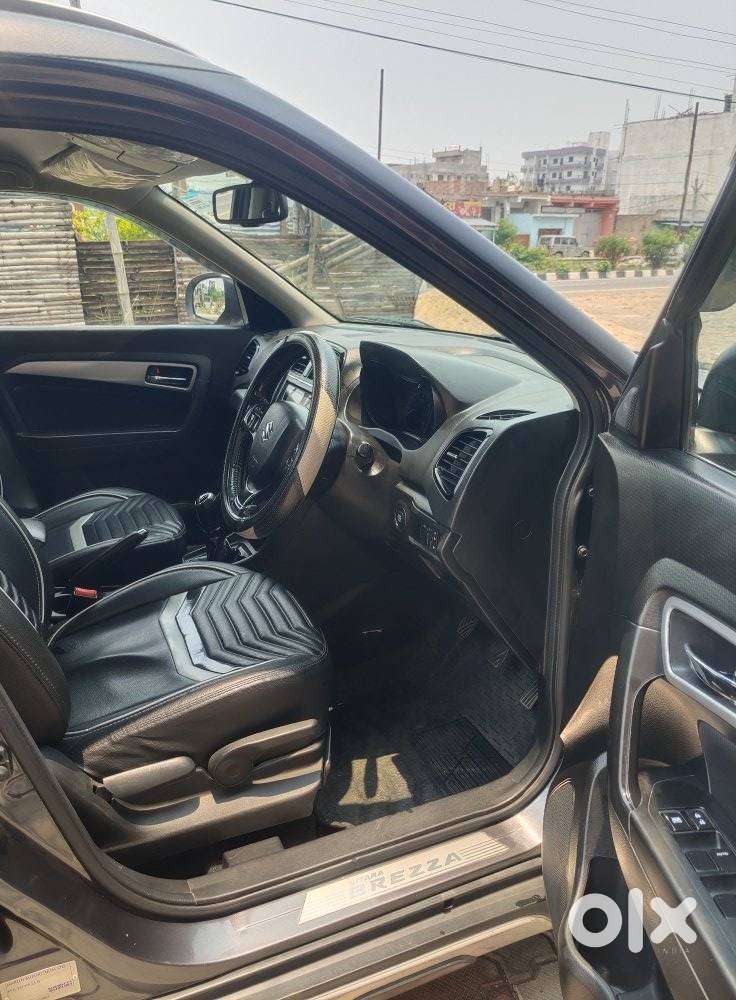 Maruti Suzuki Brezza 1.5 Zxi Plus Smart Hybrid, 2021, Petrol