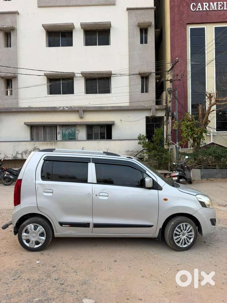 Maruti Suzuki Wagon R 2017 Petrol Well Maintained
