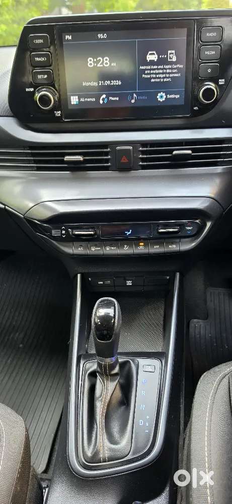 Hyundai I20 Sportz 1.2 Ivt (automatic Transmission)2023