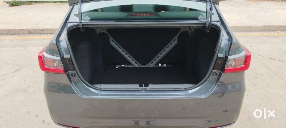 Honda Amaze Zx 1.2 Petrol Cvt, 2024, Petrol