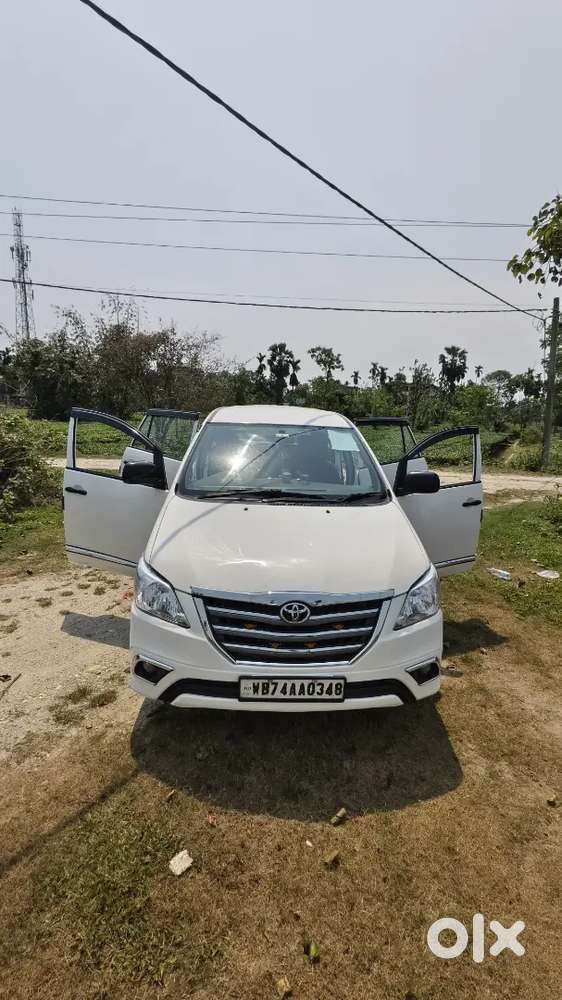 Toyota Innova 2013