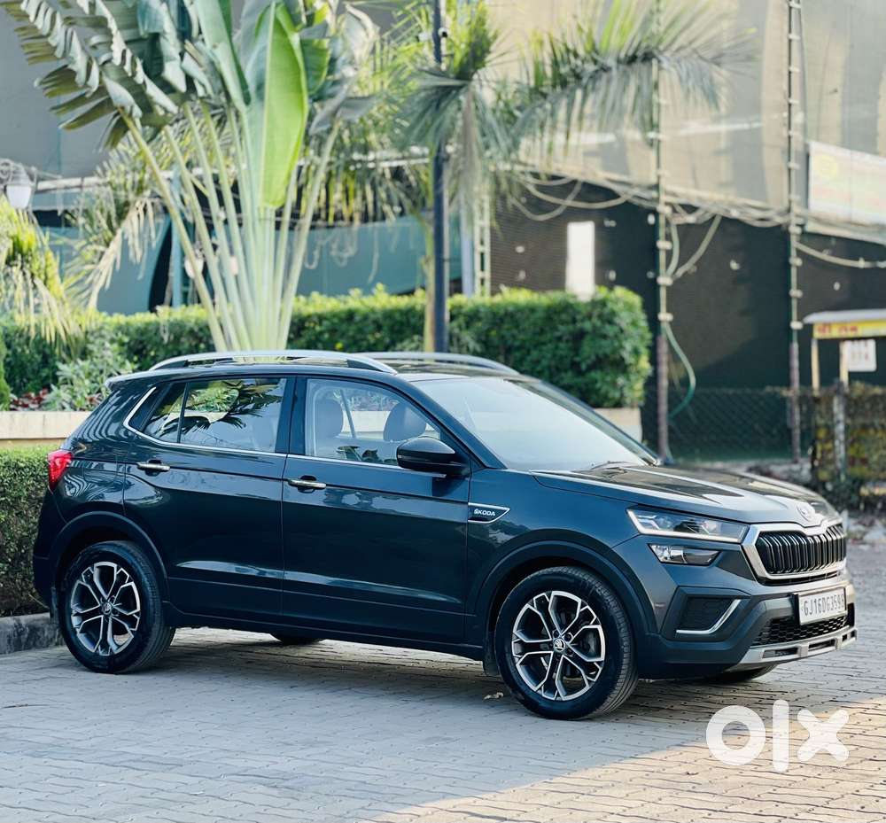 Skoda Kushaq 1.0 Tsi Style At (6 Airbags), 2022, Petrol